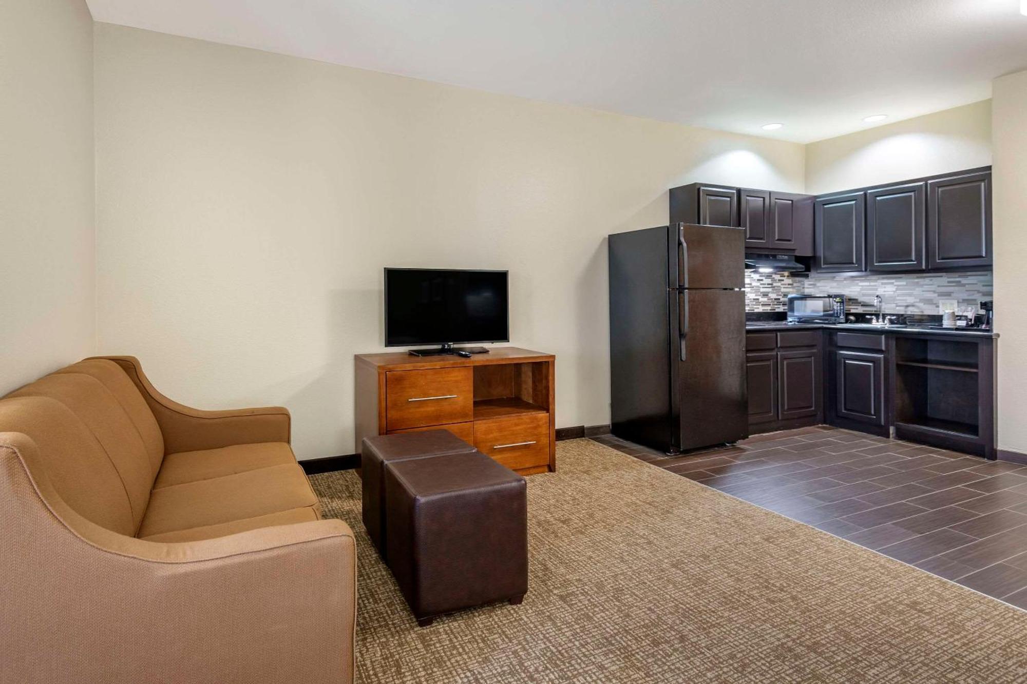Comfort Inn & Suites Glenpool Екстериор снимка