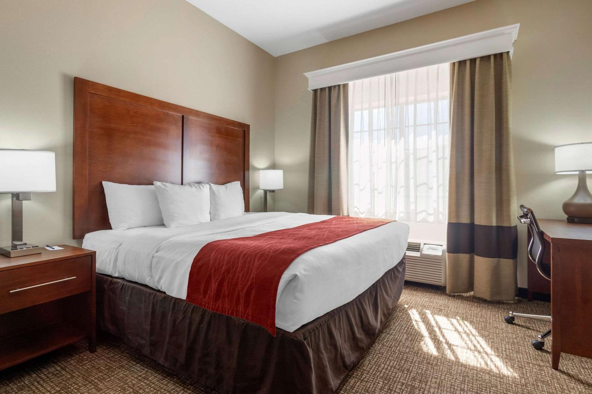 Comfort Inn & Suites Glenpool Екстериор снимка