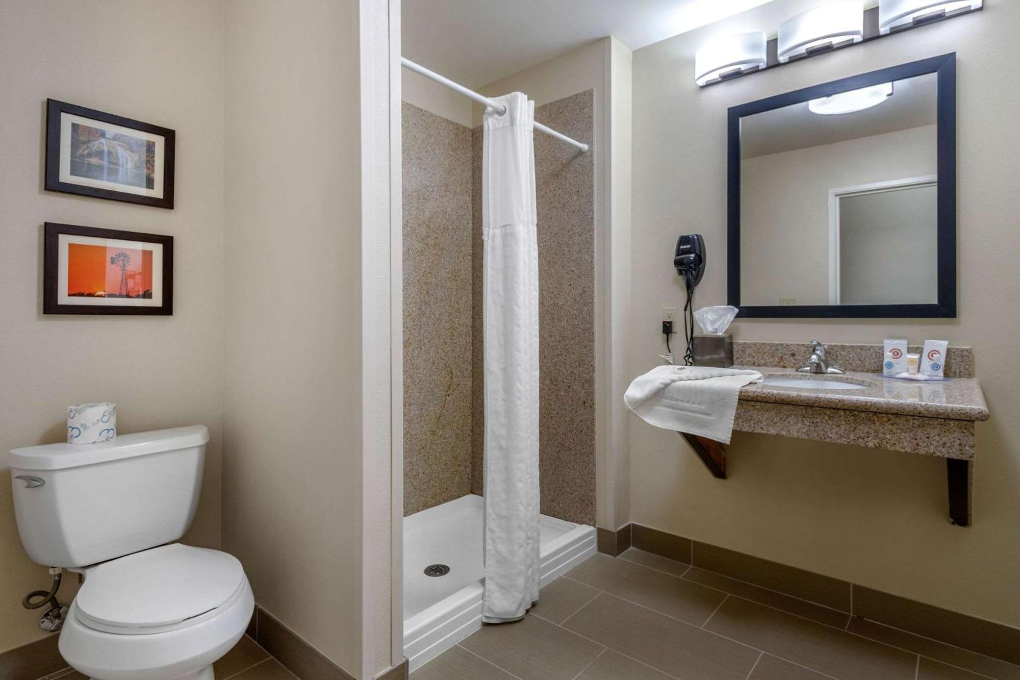 Comfort Inn & Suites Glenpool Екстериор снимка