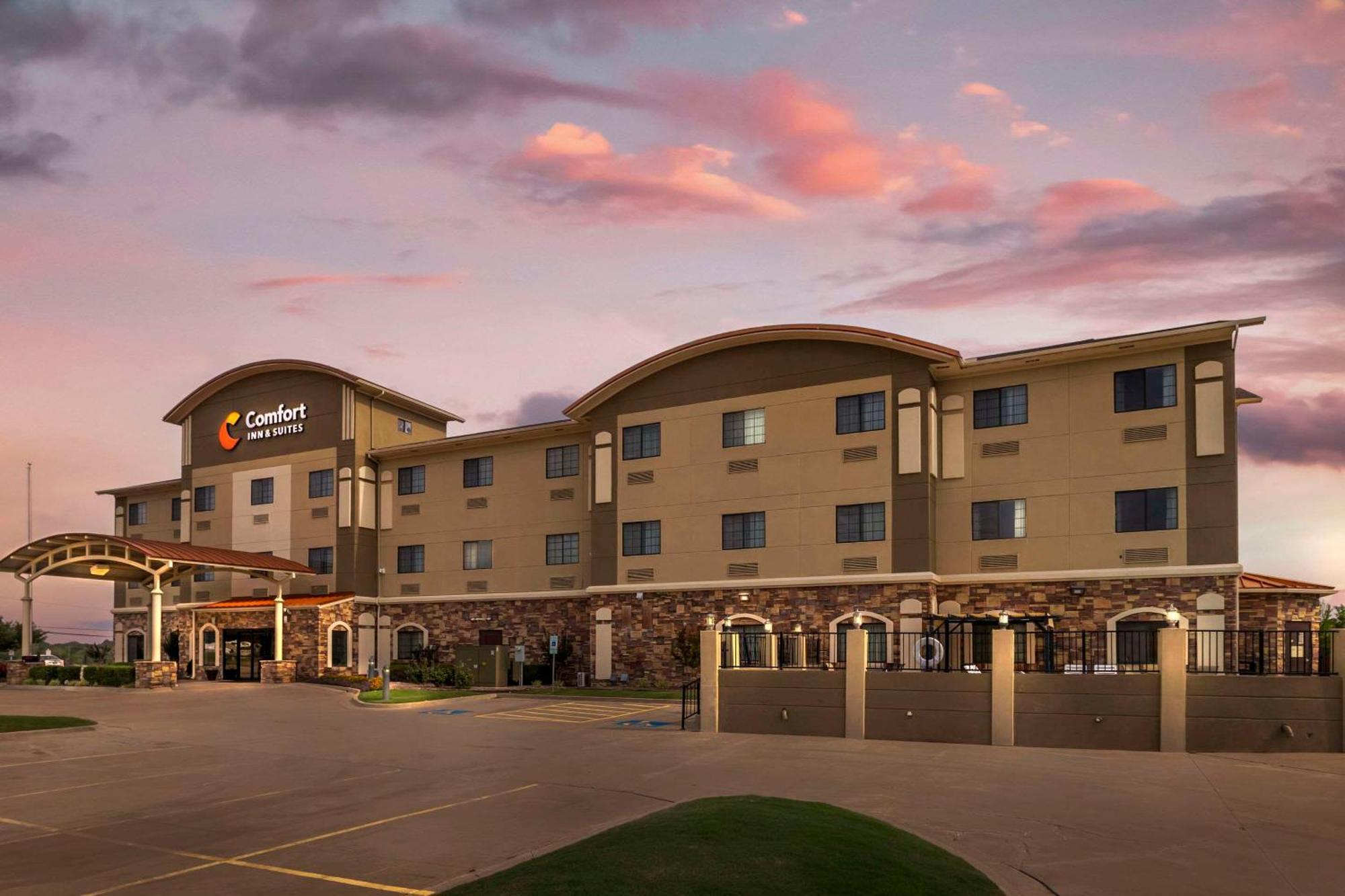 Comfort Inn & Suites Glenpool Екстериор снимка