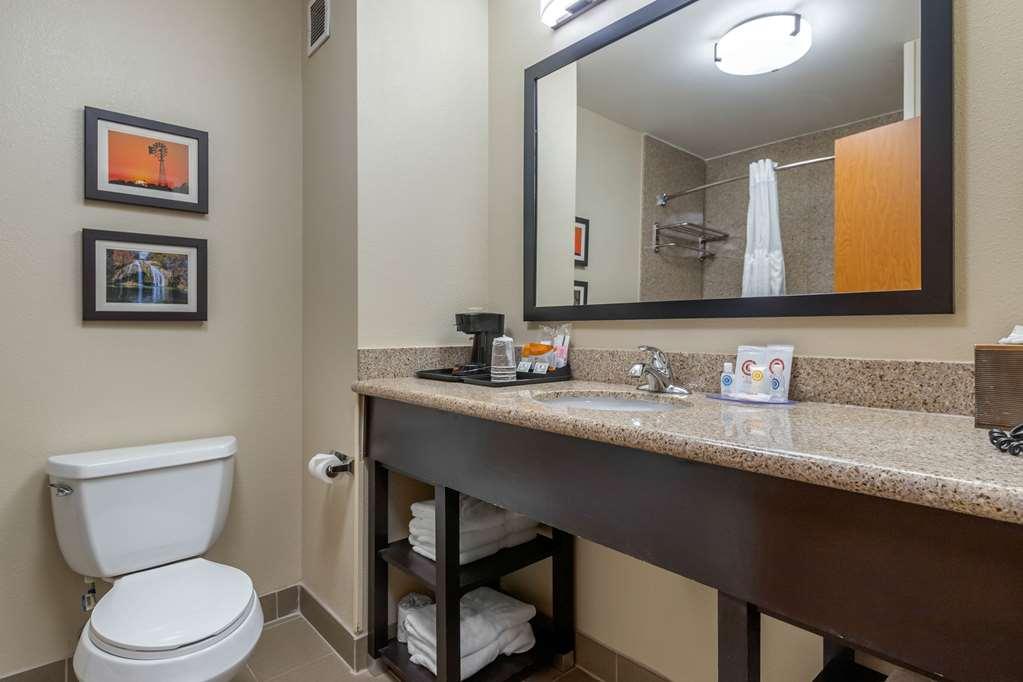 Comfort Inn & Suites Glenpool Стая снимка
